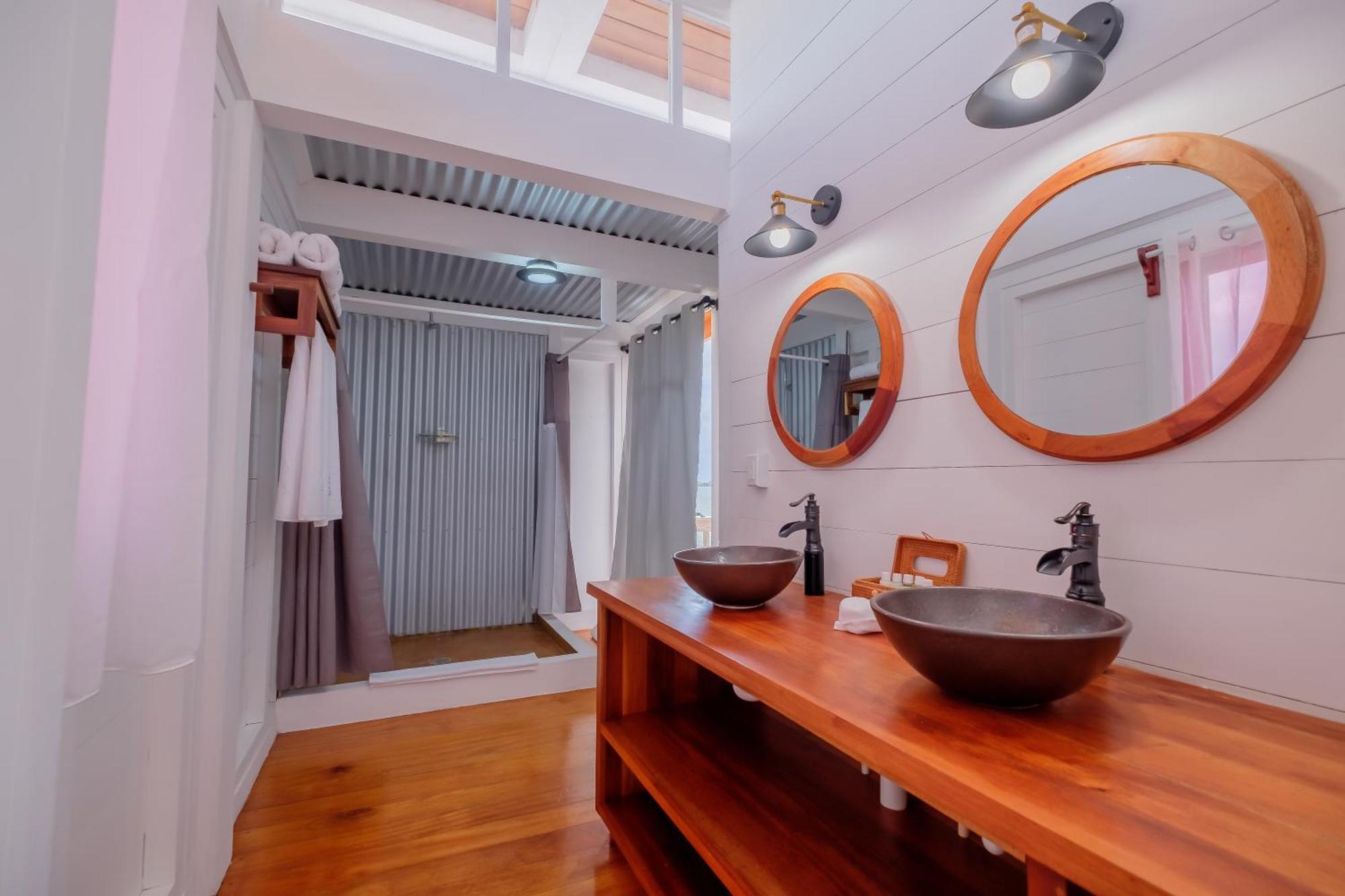 Aruna Resort & Villas San Pedro  Εξωτερικό φωτογραφία